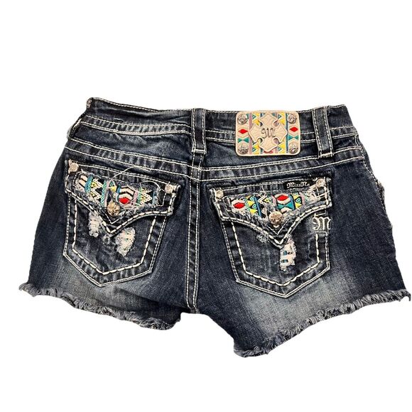 Miss Me Womens Denim Cut Off Shorts Aztec Embellished Sequin Embroidered Size 26 - Picture 3 of 9